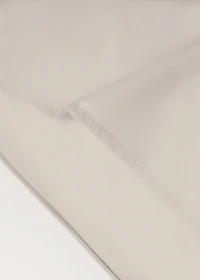 Two 500-thread count cotton percale pillowcases with rounded piping detail 60x60 cm