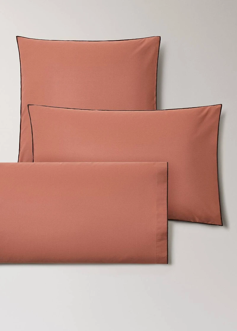 Two 200-thread count percale cotton pillowcases with contrasting overlock 50x75 cm
