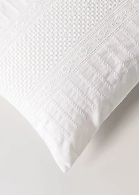 Children's cotton cushion cover with embroidered details 20x30 cm