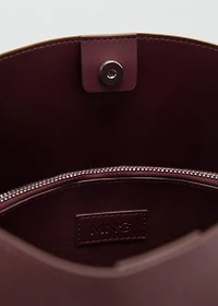Mini shopper bag with buckle