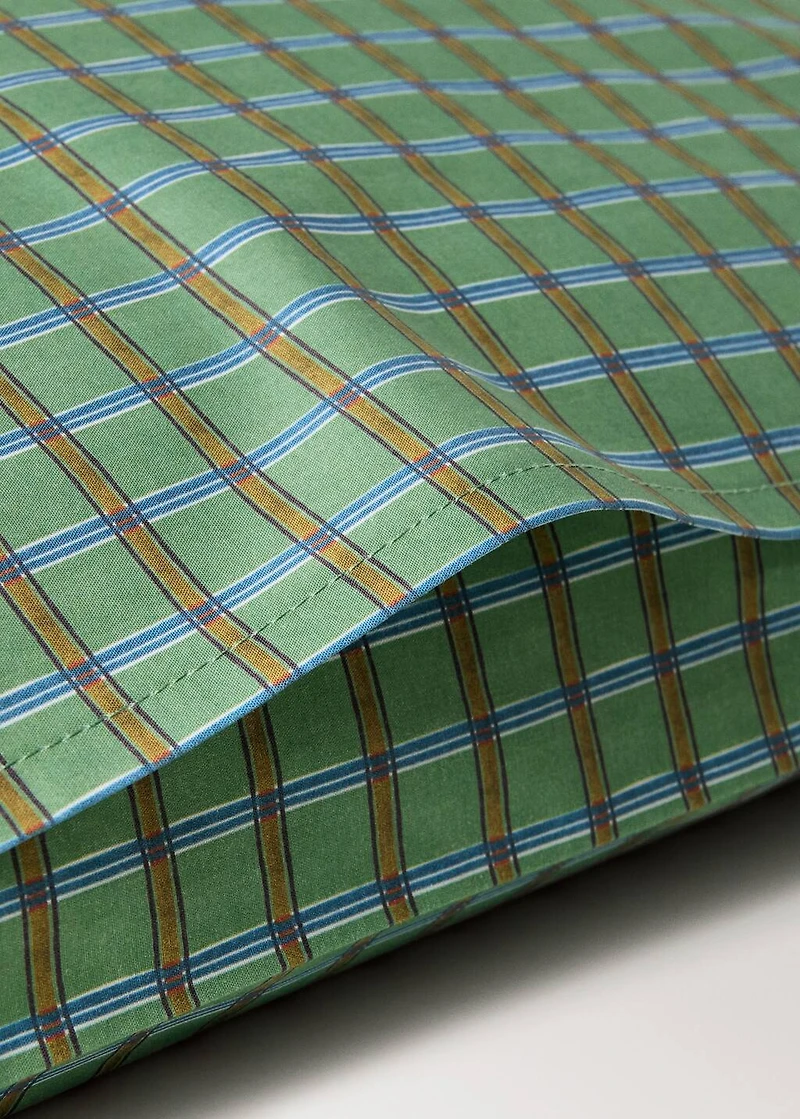 Percale cotton pillowcase with checked print 60x60 cm