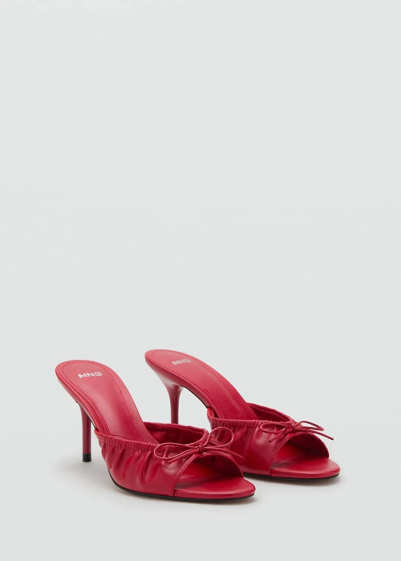 Bow heel sandals