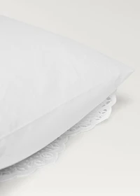 Two embroidered cotton pillowcases with lace embroidery 197x295 inches