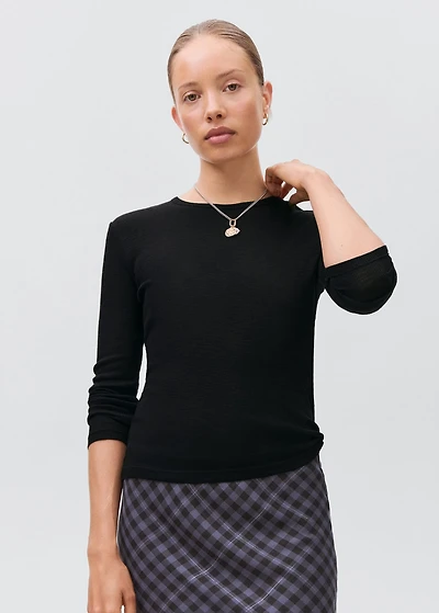 Long-sleeved knitted t-shirt