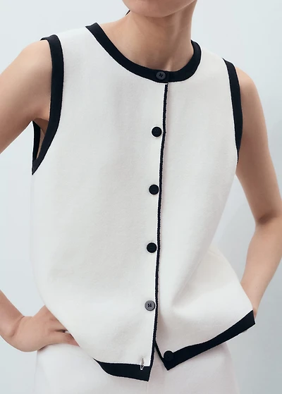 Knitted vest with contrast detail