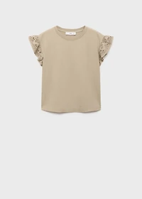 Short-sleeved t-shirt with ruffled English embroidery detail