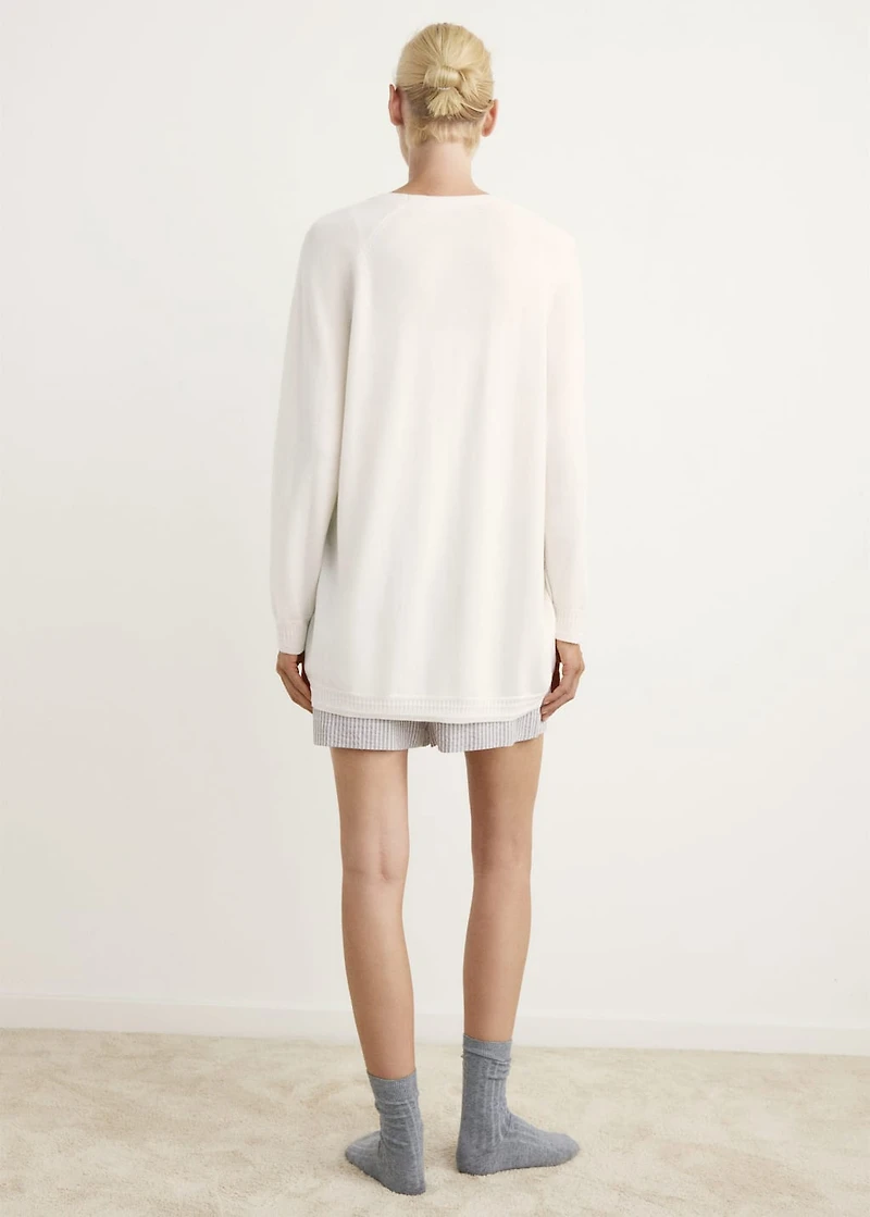 Buttoned wool cardigan