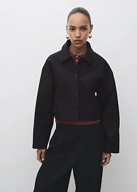 Cropped jacket with pockets