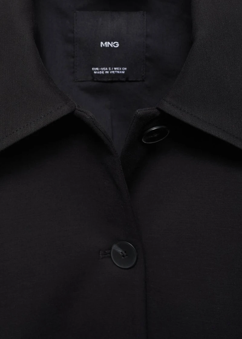 Cropped jacket with pockets