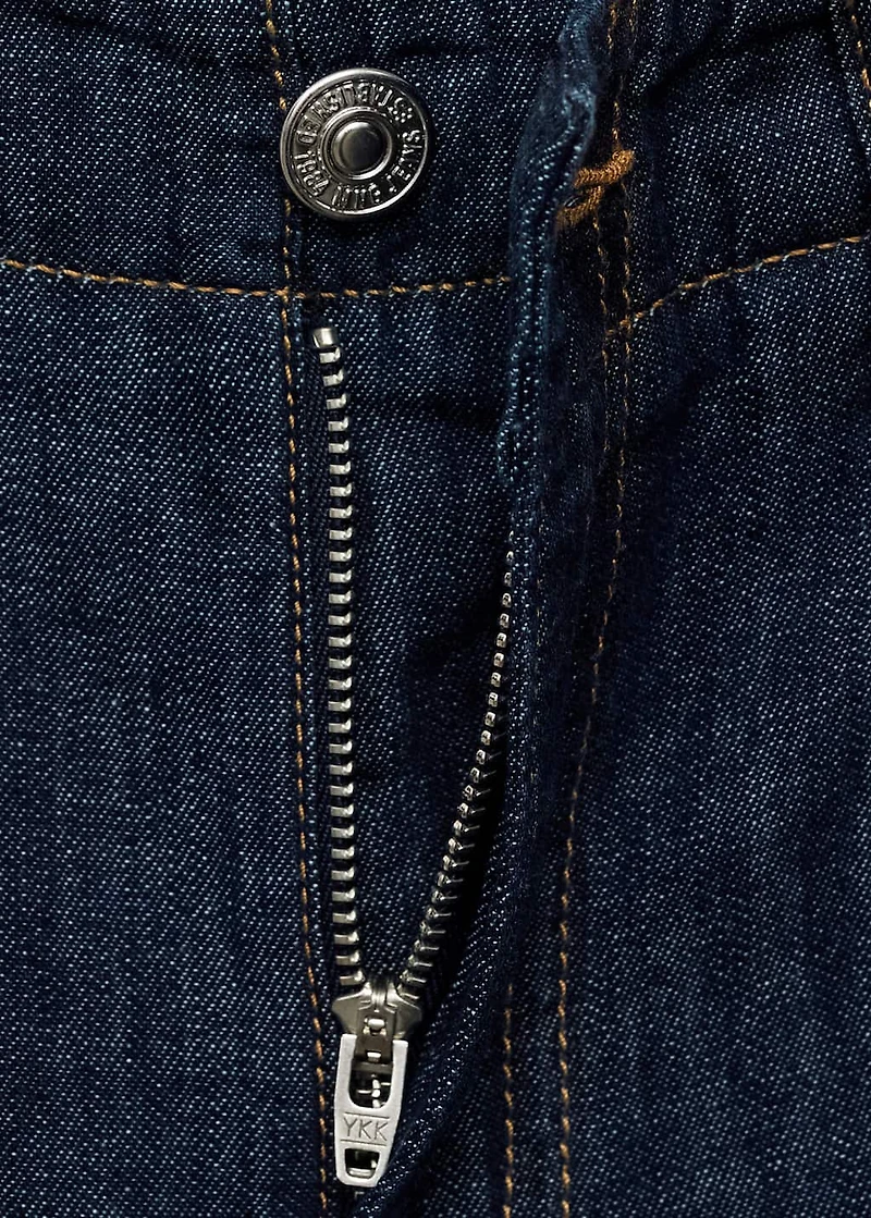 Wide leg mid-rise jeans