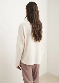 Long-sleeved pajama t-shirt