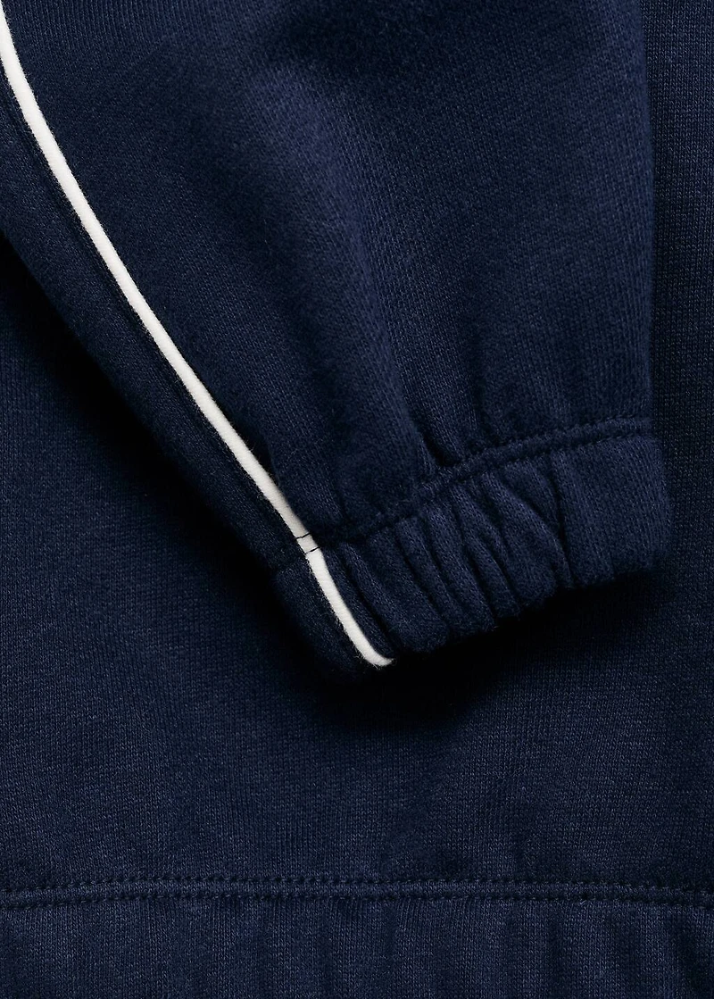 Printed embossed sweatshirt