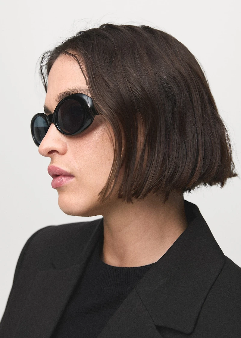 Fitted suit jacket
