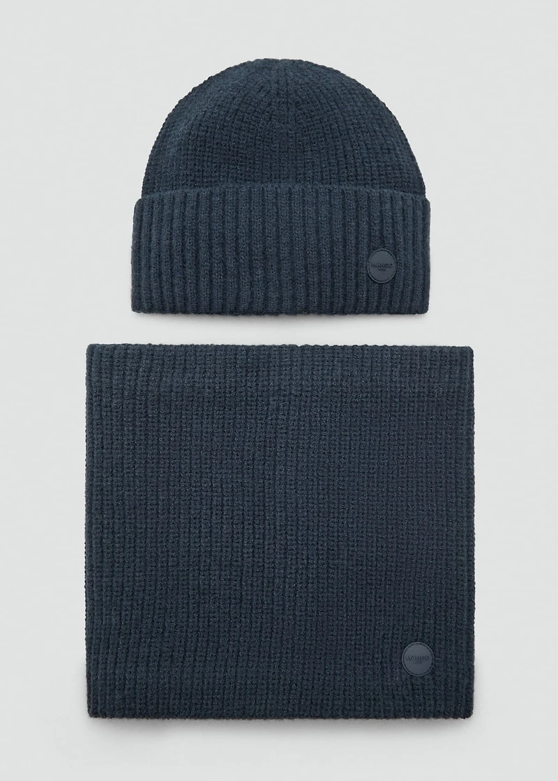 Knit scarf