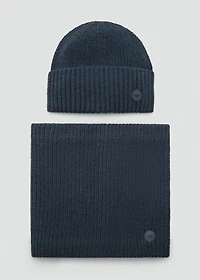 Knit scarf