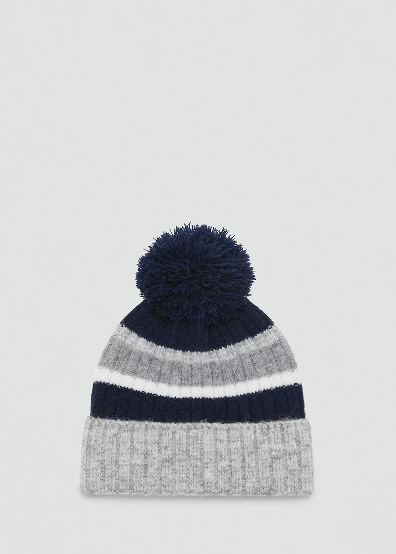 Knitted bobble hat