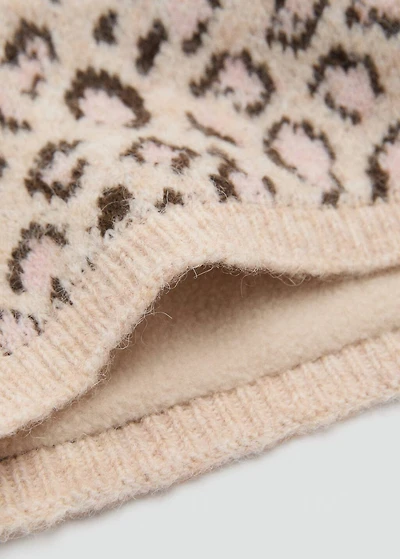 Leopard-print scarf
