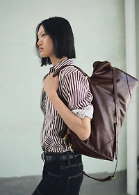 Maxi shiny handbag with straps