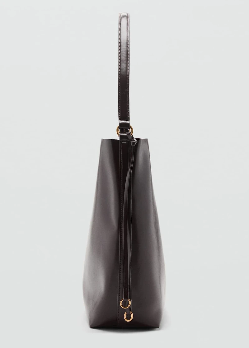 Shiny shoulder bag