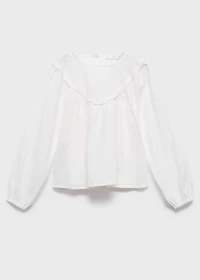 Blouse with lace trim details