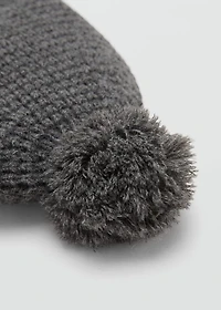 Knitted bobble hat
