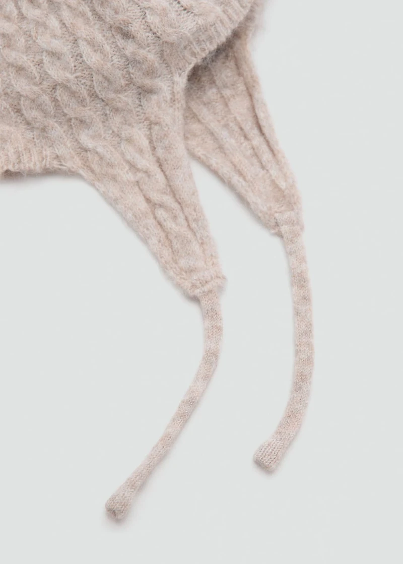 Knitted bobble hat