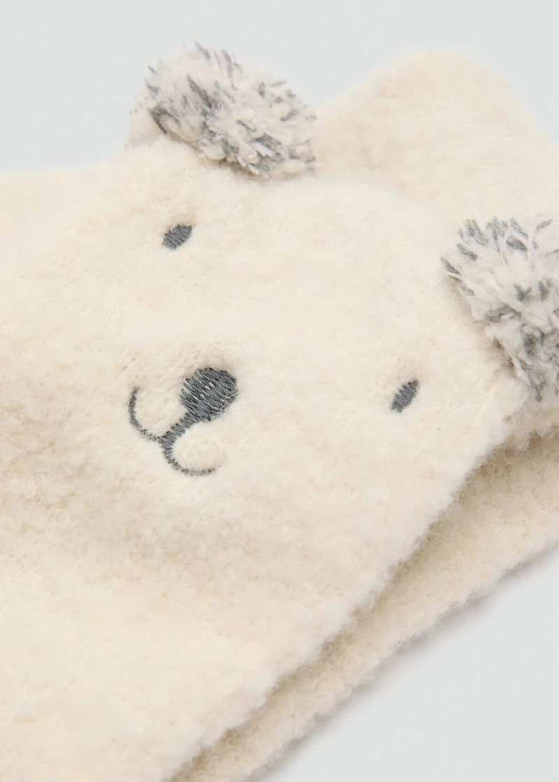 Bear knitted scarf