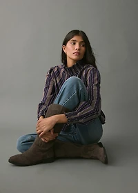 Striped blouse with embroidered details