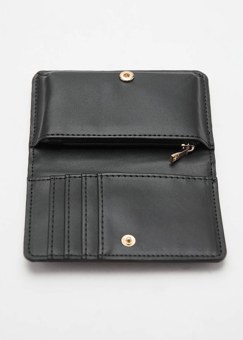 Small croc wallet