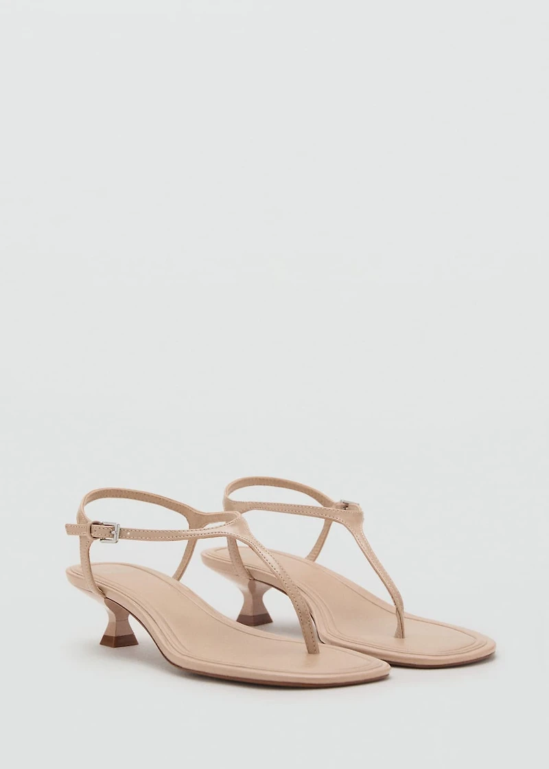 Kitten heel sandals with straps