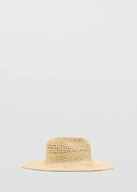 Natural fiber hat with lace details