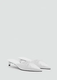 Kitten shoes with bow detail