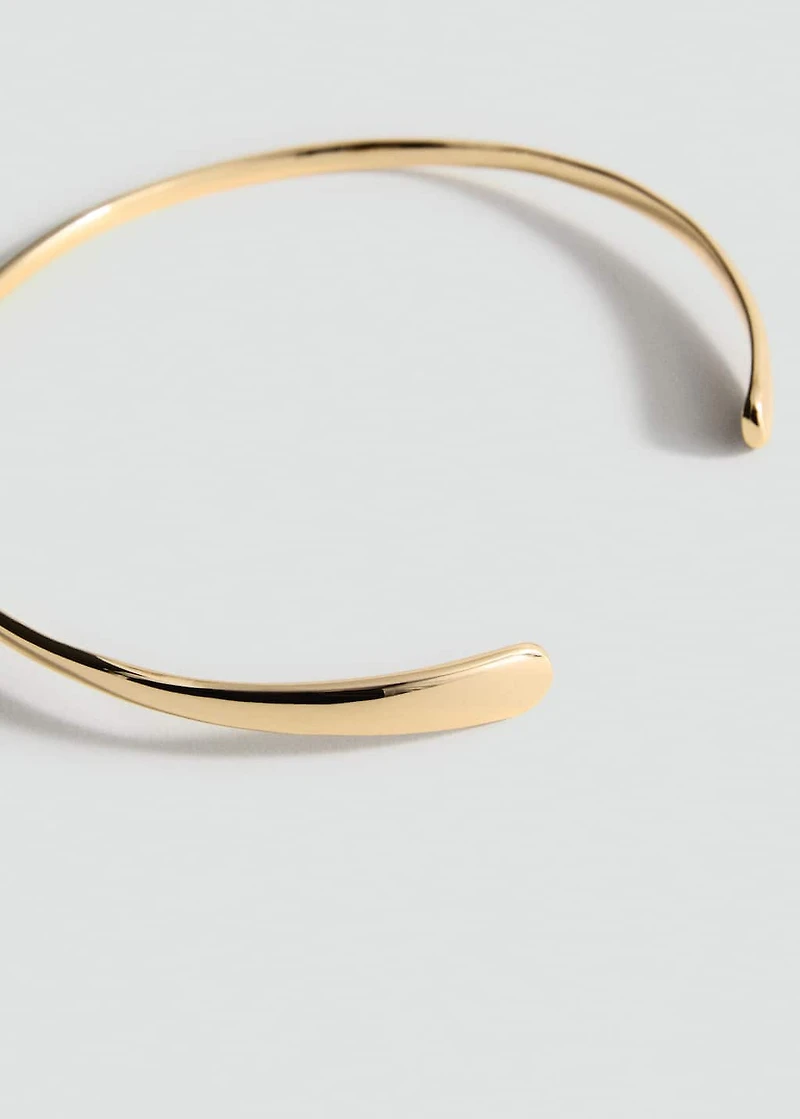 Rigid choker