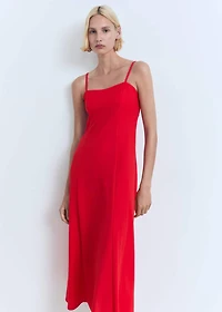 Midi-dress with bow on the back