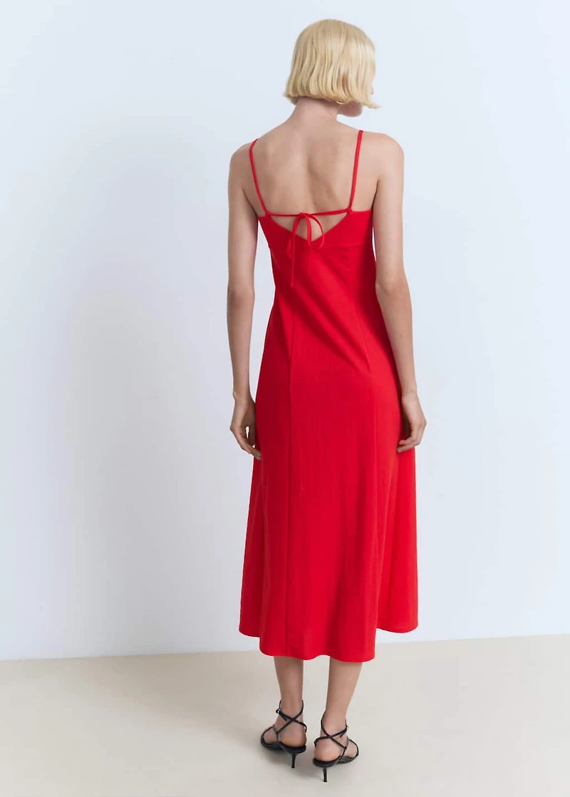 Midi-dress with bow on the back