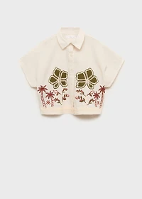 Linen shirt embroidered with flowers