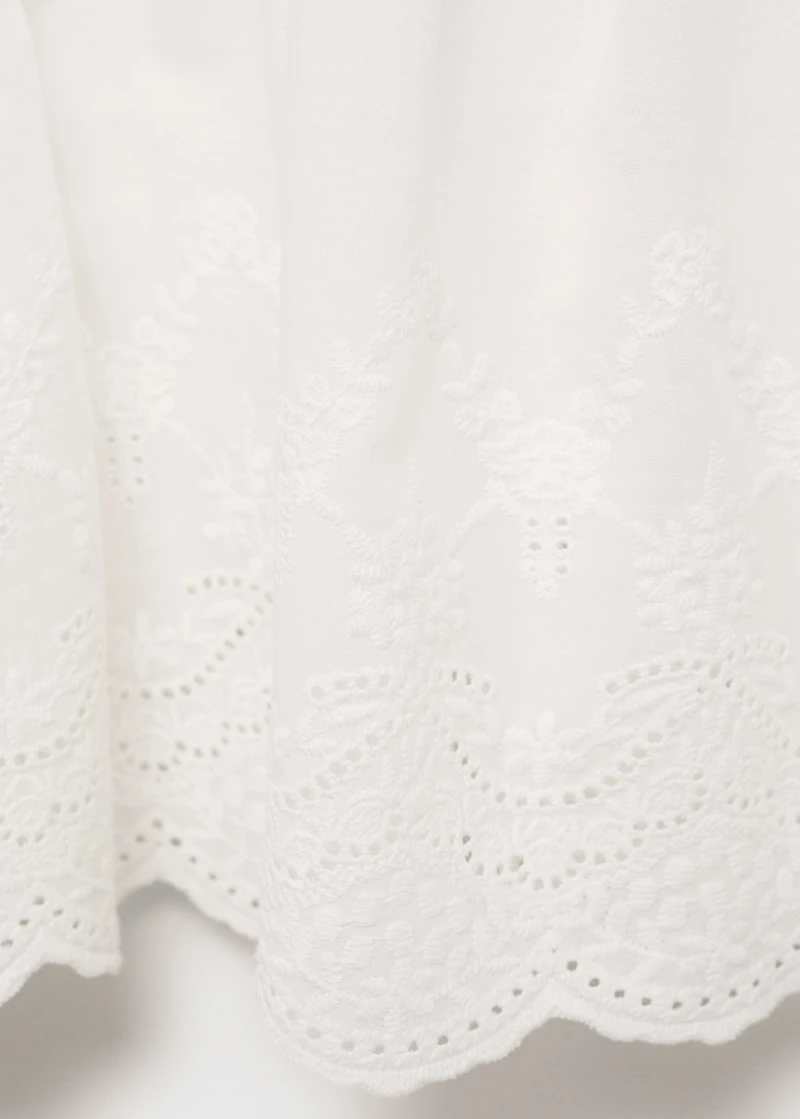 Embroidered ruffle t-shirt