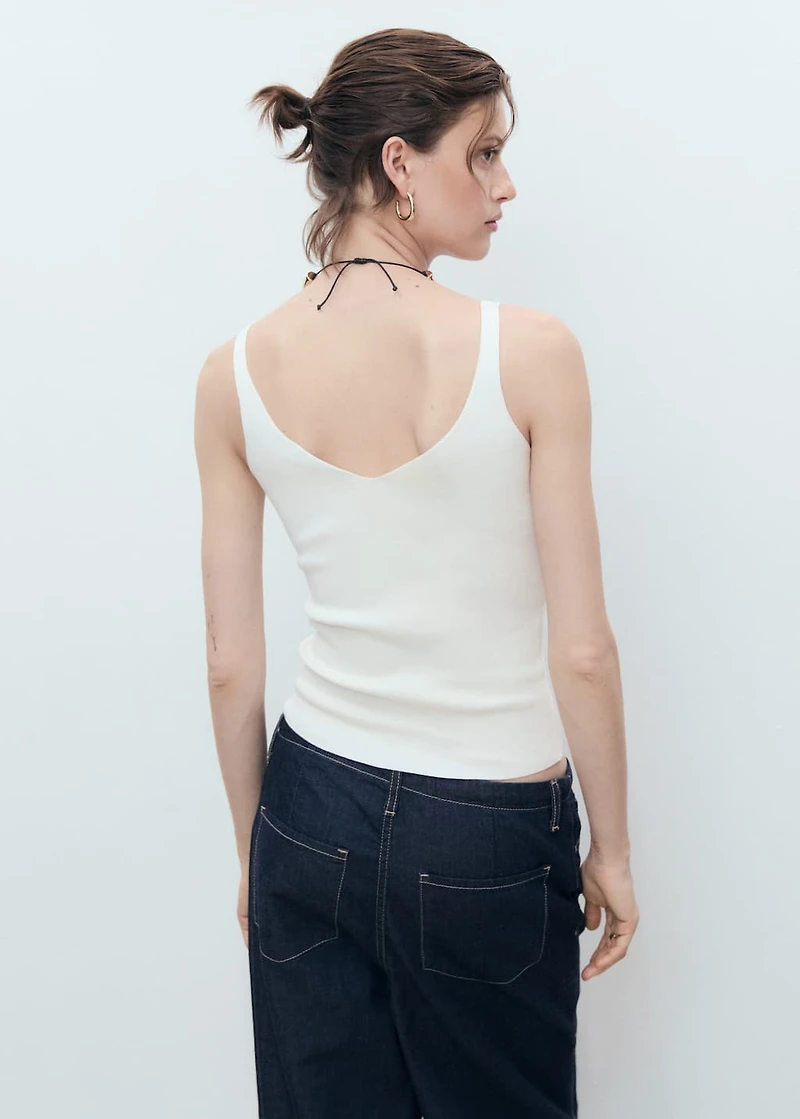 V-neck knitted top