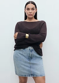 Short denim skirt