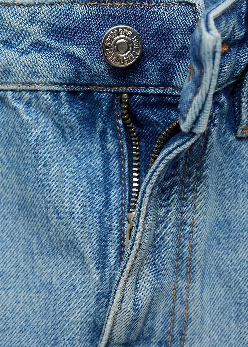 Short denim skirt