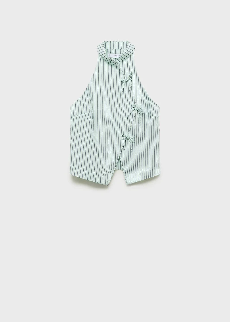 Striped top with a strap neckline and laces