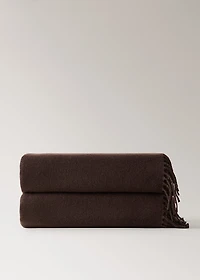 Wool-blend blanket with fringes