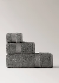 Extra-soft cotton hand towel