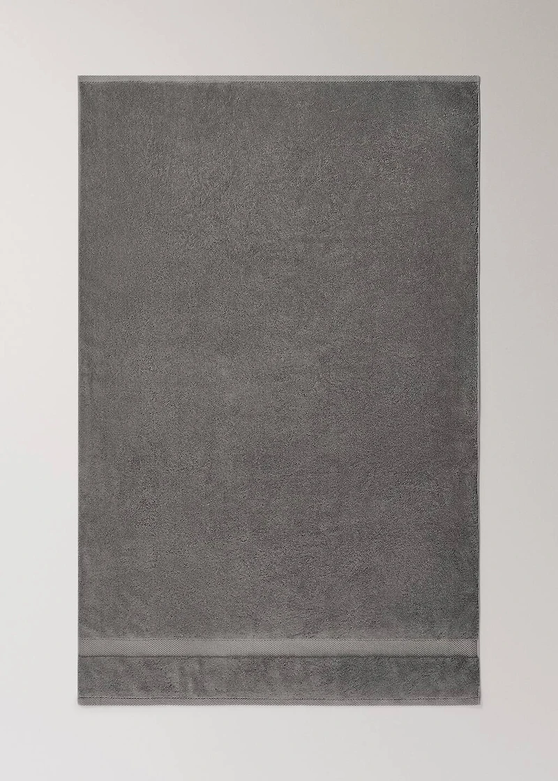 Extra-soft cotton bath towel