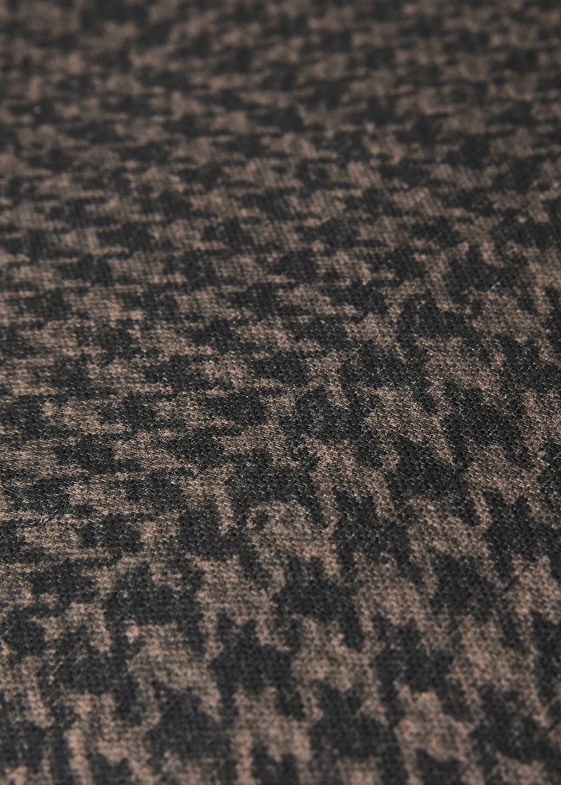 Houndstooth cushion cover with trim