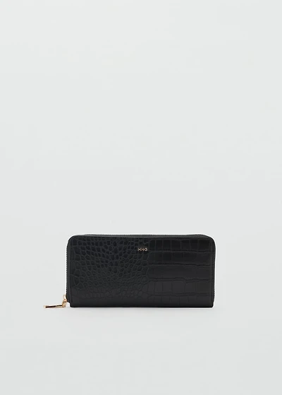 Croc-effect wallet