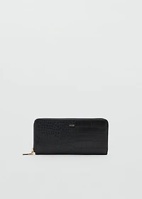 Croc-effect wallet