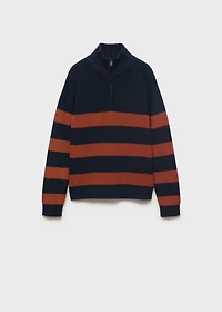 Knitted sweater with perkins neck