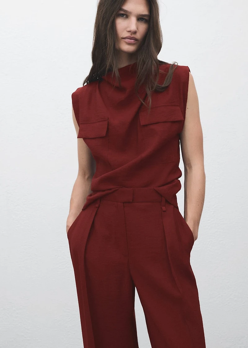 Straight-fit pleated pants