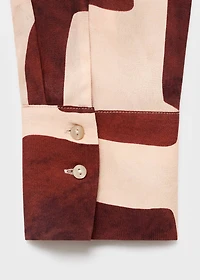 Geometric print shirt